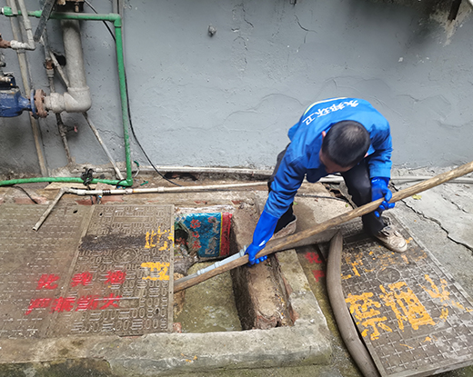 根河清掏化粪池